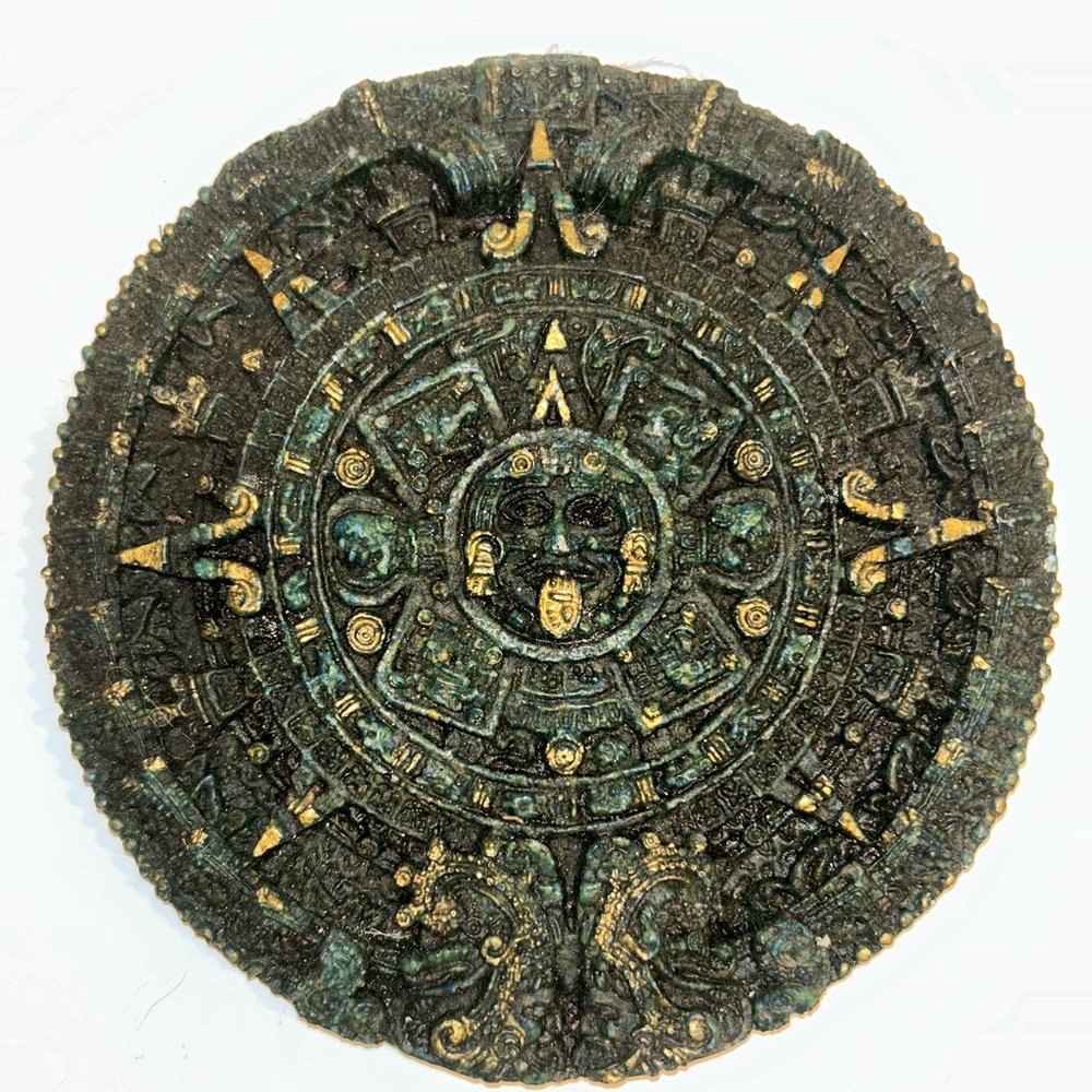 Aztec Sun Stone Calendar Mayan Mexico Plaque Art 7"
